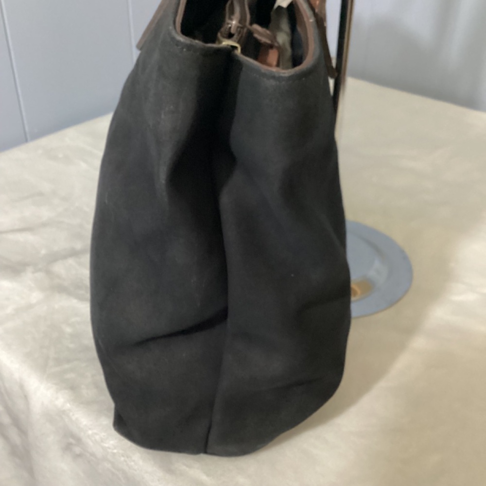 Coldwater Canyon Genuine Suede Leather XL Tote - Picture 6 of 13